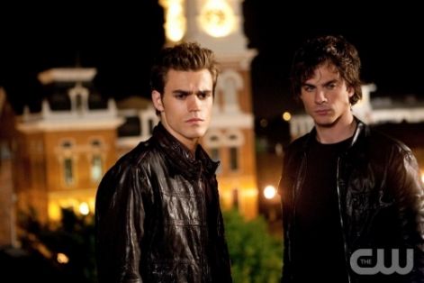 the-vampire-diaries-brothers1.jpg